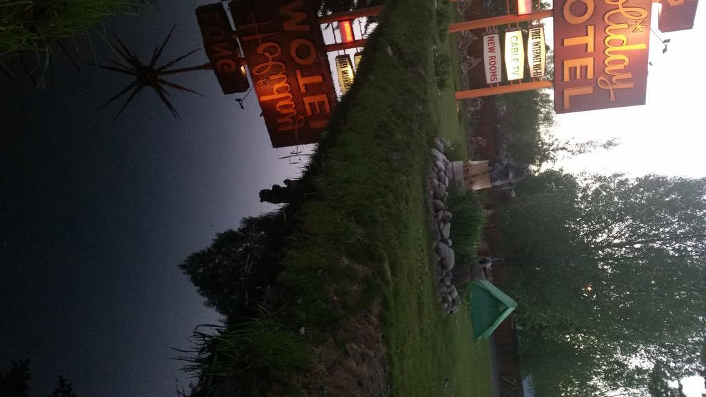 Long Holiday Motel 거니슨 외부 사진